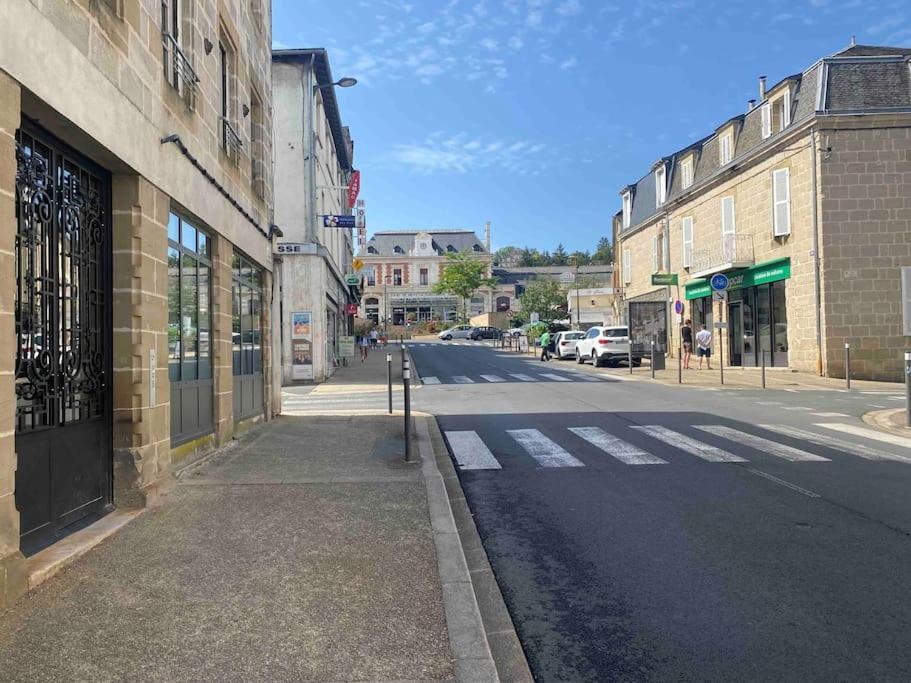 #Le Jaures - Studio A La Gare - Neuf Et Lumineux Brive-la-Gaillarde Exterior foto